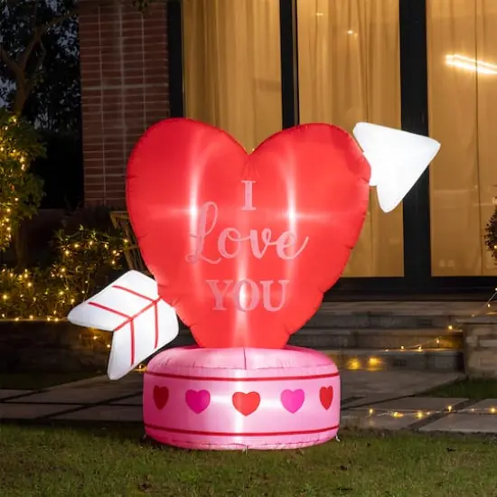 Glitzhome&reg; 5ft. Lighted Valentine's Inflatable Heart D&eacute;cor {3}