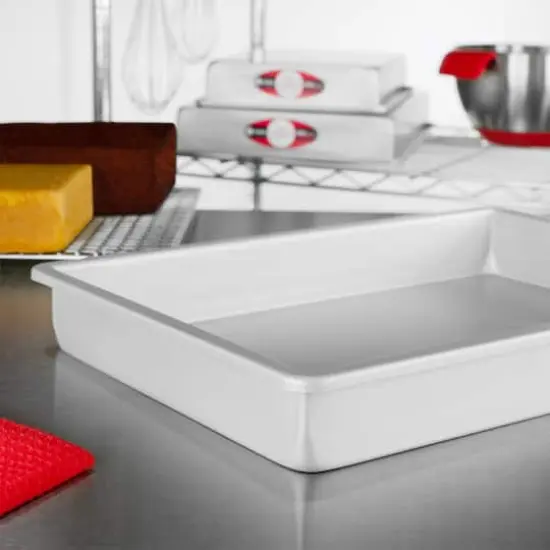 Fat Daddio's&reg; ProSeries 11" x 15" Sheet Cake Pan {3}