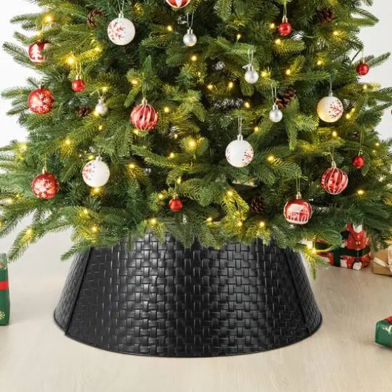 Glitzhome&reg; Black 26" Woven Metal Tree Collar {3}
