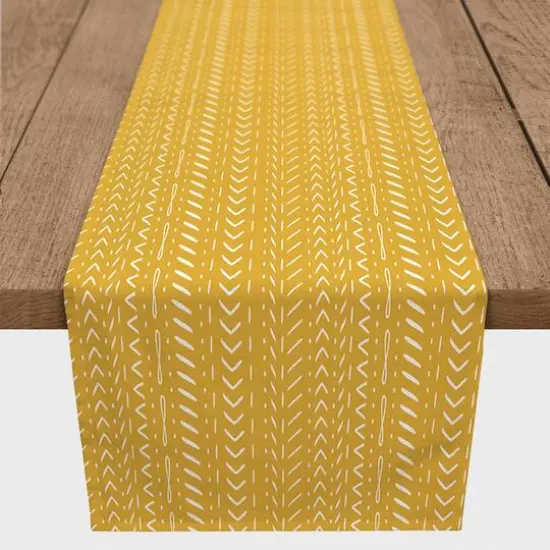Little Doodles Indoor/Outdoor Table Runner Yellow {3}