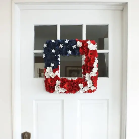 18" Patriotic Square Shape Wreath {3}