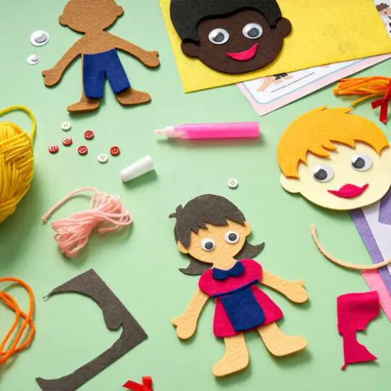 Arteza&reg; Kids Felt Craft Kit, Puppet/People {7}