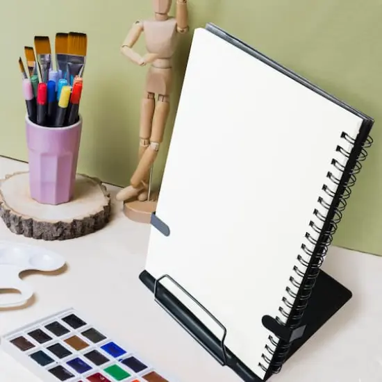 Metal Stand by Artist's Loft&trade; {3}