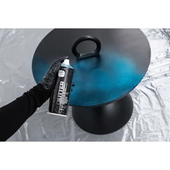 Montana&trade; Glitter Effect Silver Glitter Coat Spray {11}