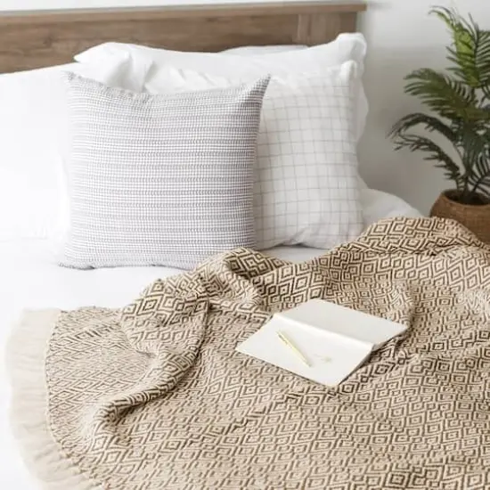 DII&reg; Double Diamond Throw Brown {7}