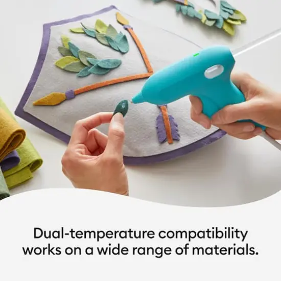 Cricut&reg; Mini Glue Sticks, 30ct. {5}