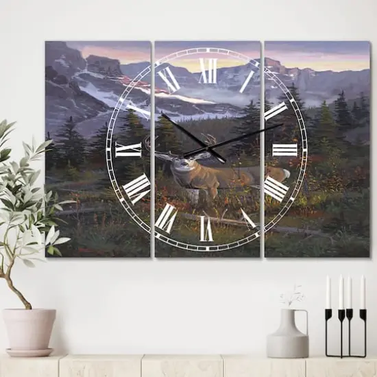 Designart 'High Country Muley Large Traditional Multipanel Wall Clock {3}