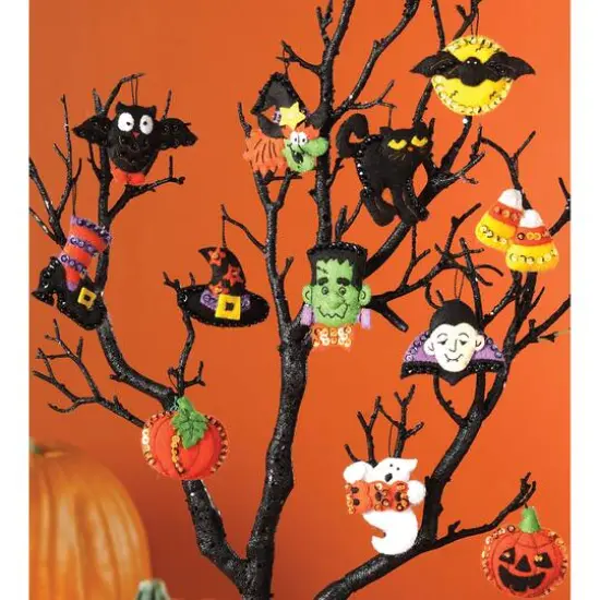 Bucilla Halloween Felt Ornaments Kit {3}