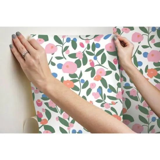 RoomMates Kensington Garden Peel & Stick Wallpaper White {11}