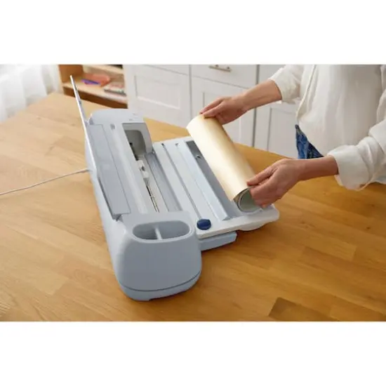 Cricut&reg; Roll Holder {4}