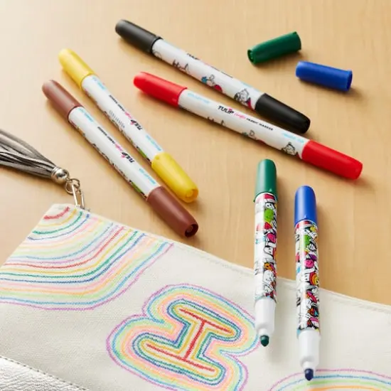 Tulip&reg; Graffiti Fabric Markers&trade; Rainbow {3}