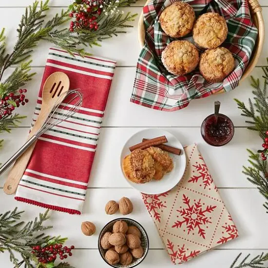 DII&reg; Assorted Scandinavian Snowflakes Dishtowel Set {8}