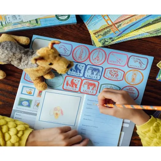 eeBoo World Traveler Pretend & Role Play Activity Set {3}