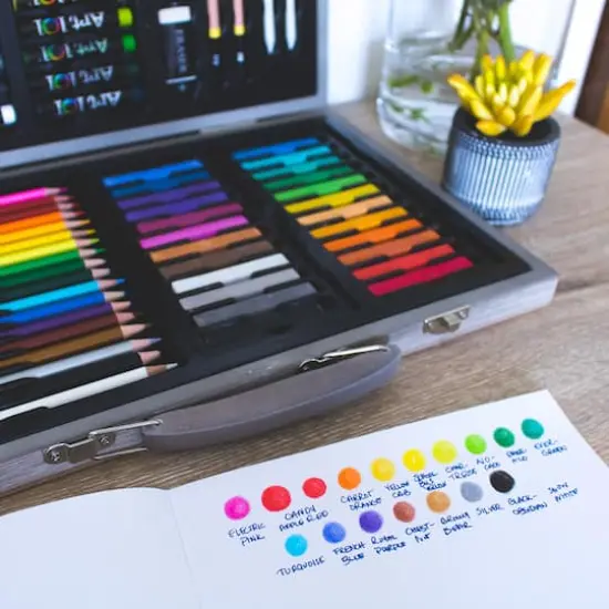 Art 101&reg; Drawing, Sketching & Doodling Art Set {3}