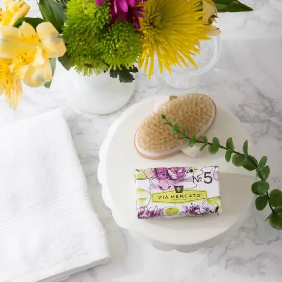 European Soaps Bar, 7oz. No 5 Water Lily & Sandalwood {10}