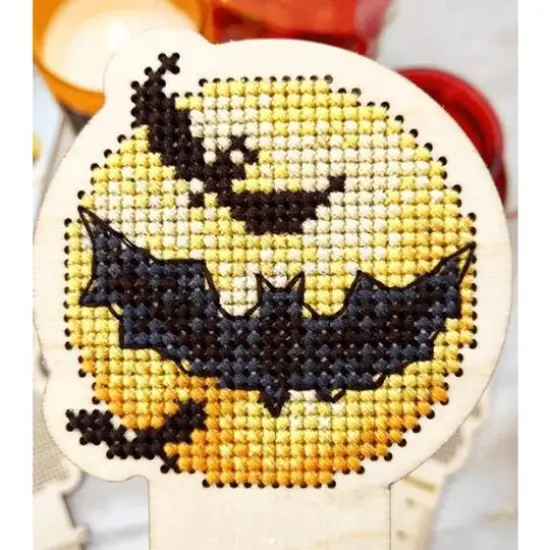 Mp Studia Halloween Cross Stitch on Wood Kit {7}