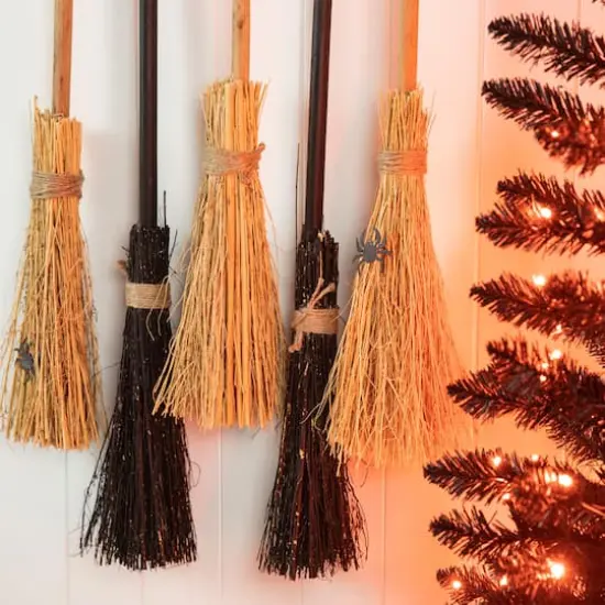 Glitzhome&reg; 42" Halloween Wood Brooms Parking Porch D&eacute;cor {6}