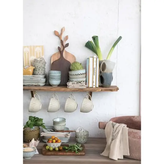 Hello Honey&reg; 11.75" Mango Wood Tray with Laser Etched Botanicals {6}