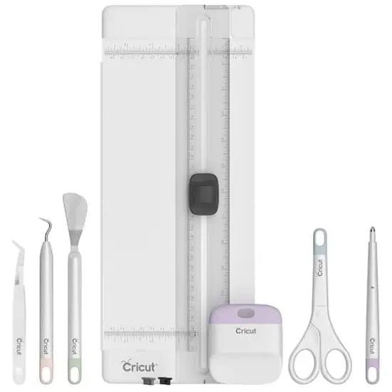Cricut&reg; Essential Tool Set {1}