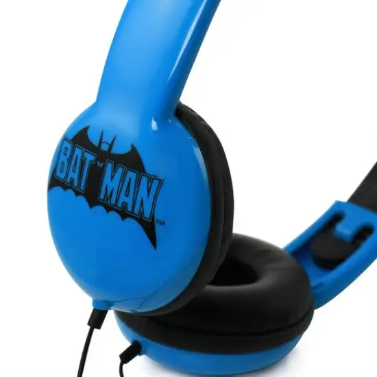 Batman Kid-Safe Headphones {5}