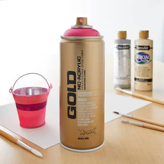 Montana&trade; Gold Acrylic Professional Spray Paint F4000 Gleaming Pink {4}