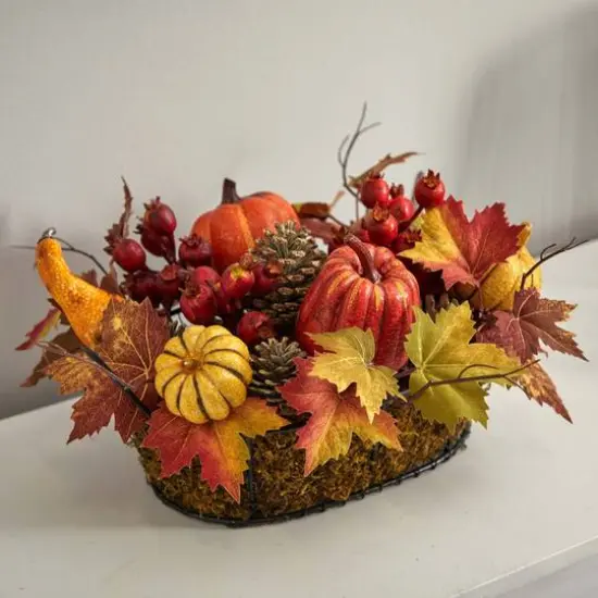 17" Pumpkin, Gourd, Berry & Maple Leaf Arrangement {6}