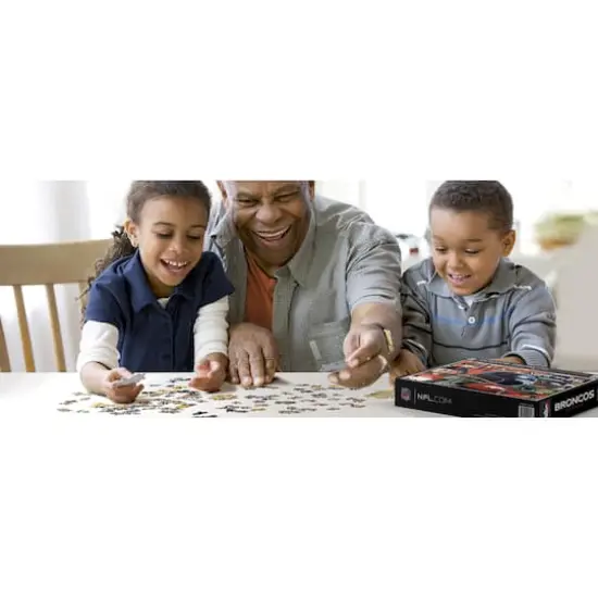 NFL Retro Series 500 Piece Puzzle Denver Broncos {4}