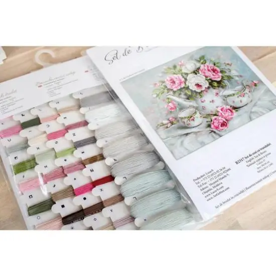 Luca-s English Tea & Roses Counted Cross Stitch Kit {4}