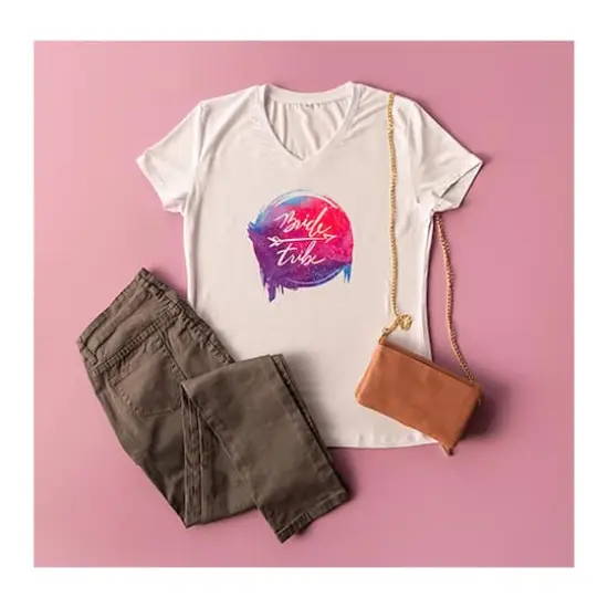 Cricut&reg; Women's Blank V-Neck T-Shirt {4}