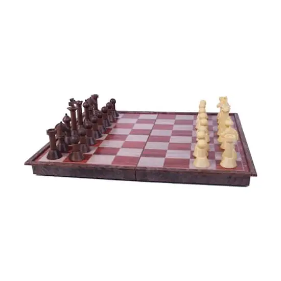 Wooden Magnetic Chess Set {1}