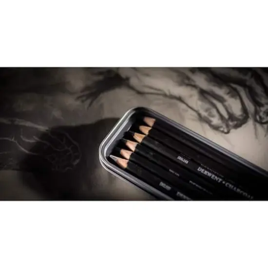 Derwent&reg; Charcoal 6 Pencil Tin Set {5}