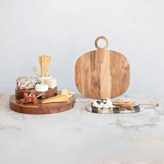 Hello Honey&reg; 10" Natural Acacia Wood Cake Pedestal {8}