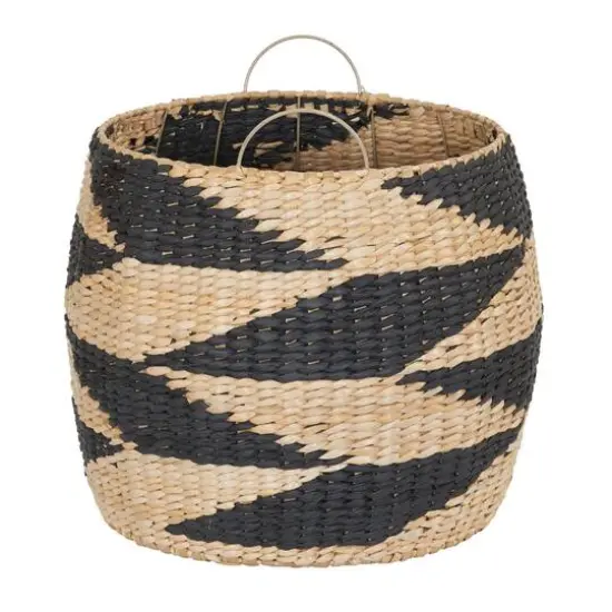 Household Essentials Large Woven Basket {8}