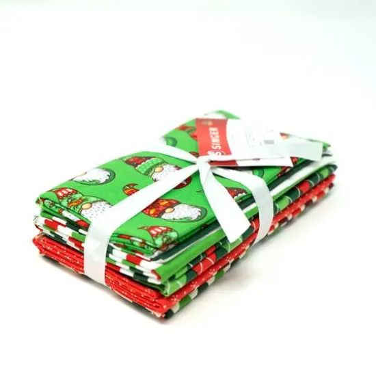 SINGER Christmas Gnome Holiday 5 Piece Fat Quarter Bundle {10}