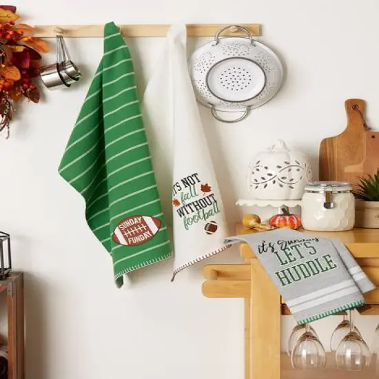 DII&reg; Sunday Football Dishtowels Set {10}