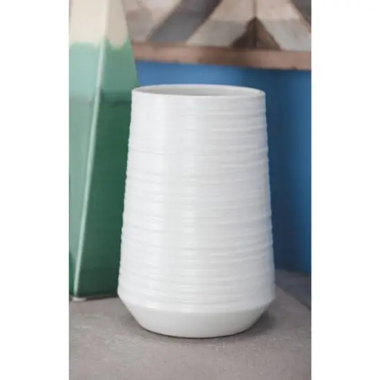 CosmoLiving by Cosmopolitan 7" White Porcelain Contemporary Vase {10}