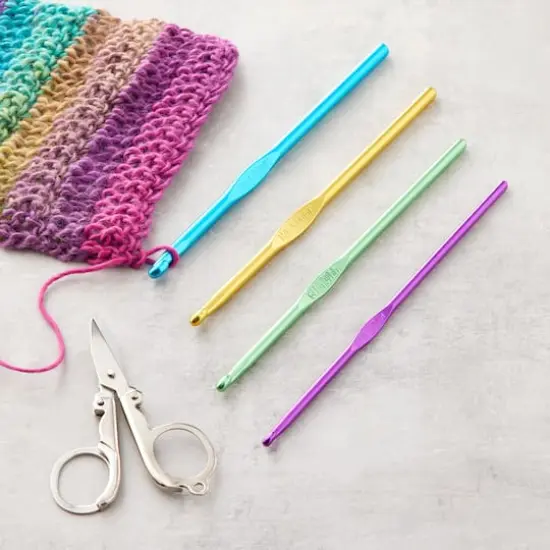 Aluminum Crochet Hook Set with Scissors by Loops & Threads&reg; {3}