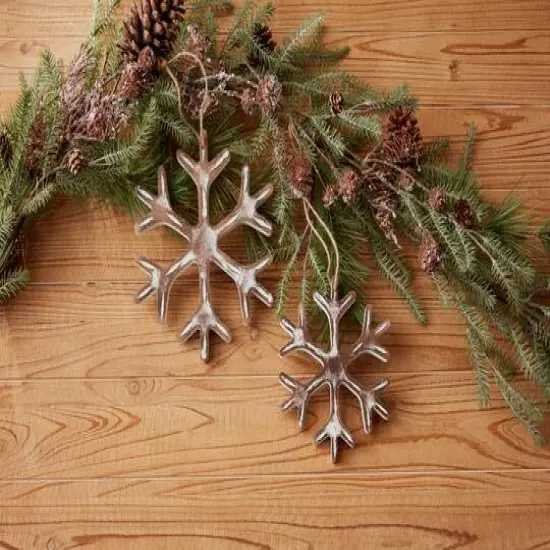 12 Pack Rustic Snowflake Ornaments {3}