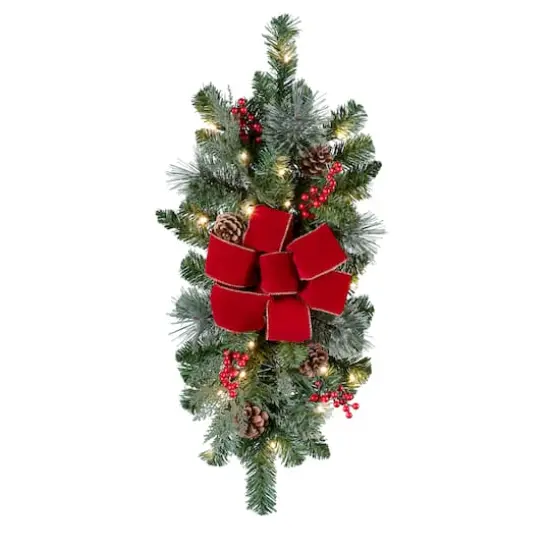 Haute Decor 26" Pre-Lit Classic Staircase Swag {1}