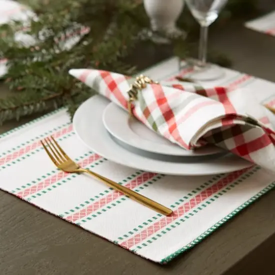 DII&reg; Joyful Snowflakes Jacquard Placemats, 4ct. {3}