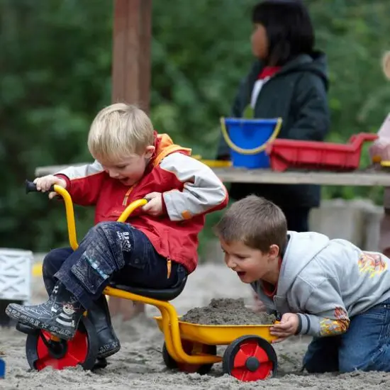 Winther Tricycle with Tray {6}