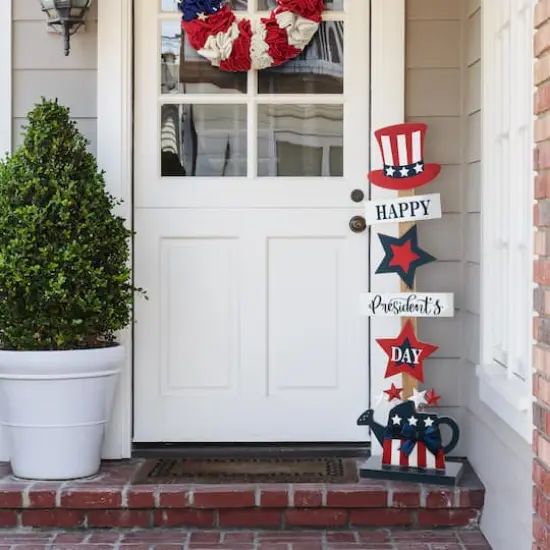 Glitzhome&reg; 35.7" Patriotic Americana Wooden Top Hat Porch Sign {3}