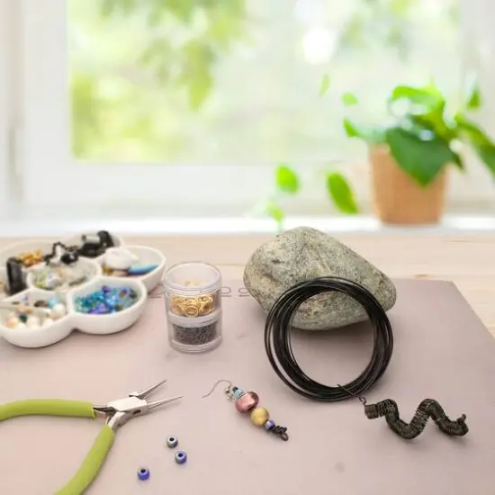 The Beadsmith&reg; Wire Elements&trade; 21 Gauge Tarnish Resistant Medium Temper Square Wire, 7yd. Black {5}