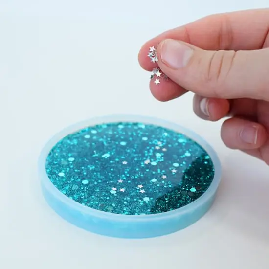 Art 101 Glitter Coaster Resin Kit {6}