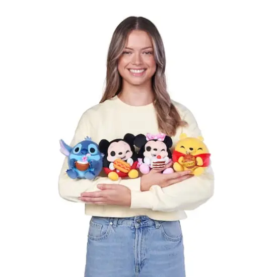 Snackles Disney&reg; 5" Plushie Blind Pack {19}