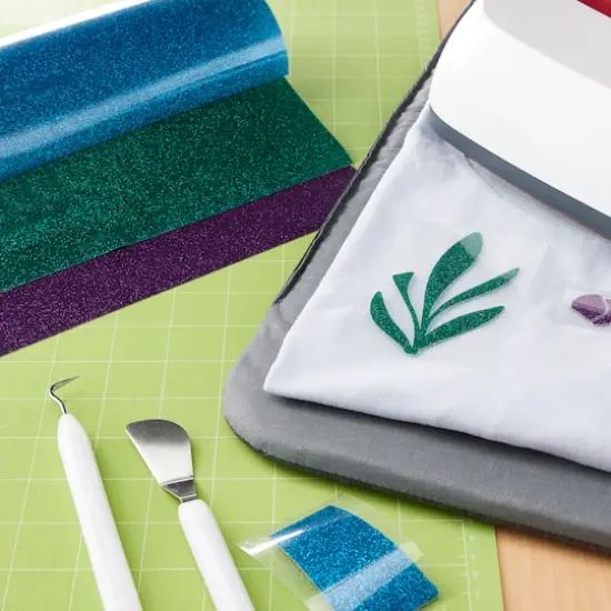 Cricut&reg; Glitter Iron-On&trade; Jewels Sampler {3}