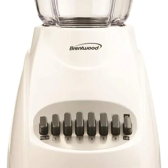 Brentwood White 12-Speed Blender {6}