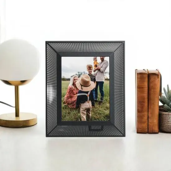 Aura Frames Smith Black 12" x 10" Digital Photo Frame {1}
