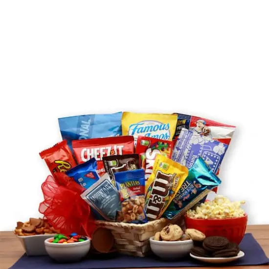 Favorite Snacks Gift Basket {1}