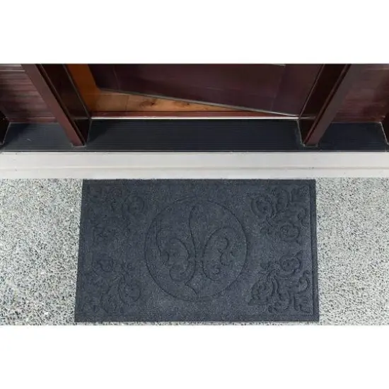 DII&reg; Dark Gray Fleur De Lis Floormat {4}